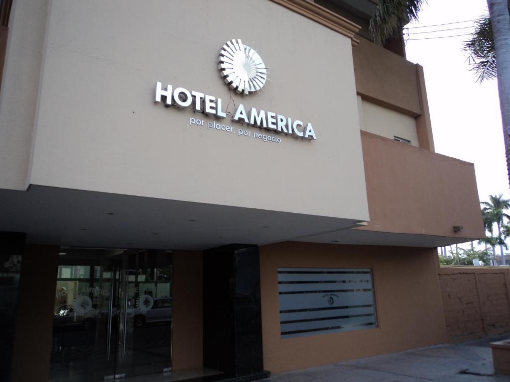 Hotel America Palacio 로스모치스 외부 사진